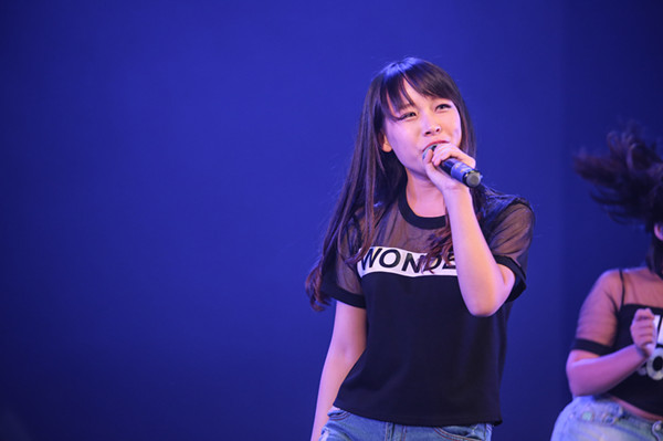 黄漫
十佳歌手演唱会暨艺术团结汇顺利举行