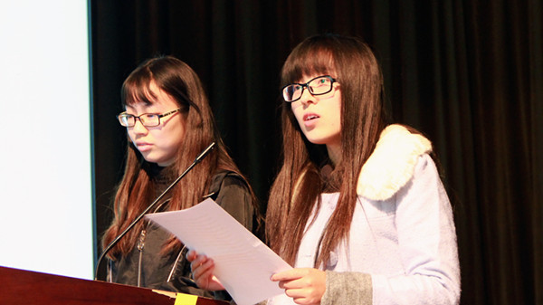 黄漫
启动2015级新生团支书培训工作